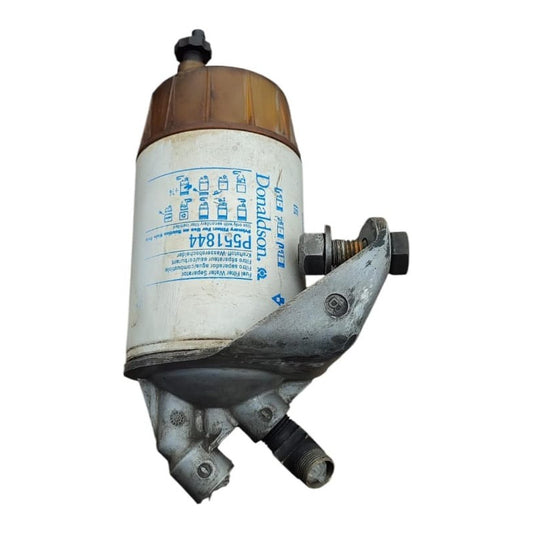 Base Soporte Filtro Diesel Motor Freightliner M2