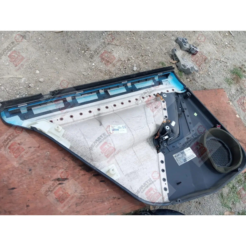 Puerta Derecha Chevrolet Vectra 2003 V6 3.2 Derecha Gris