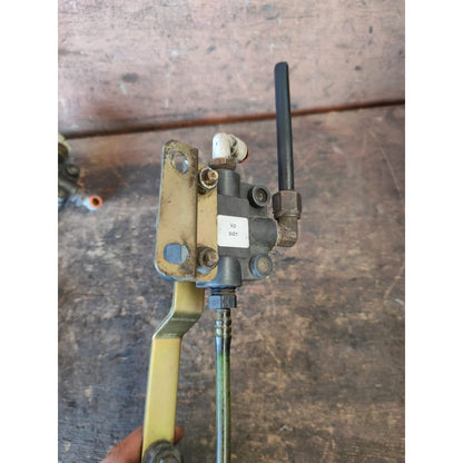 Válvula Reguladora Suspensión De Aire Vs-227 Pata Larga