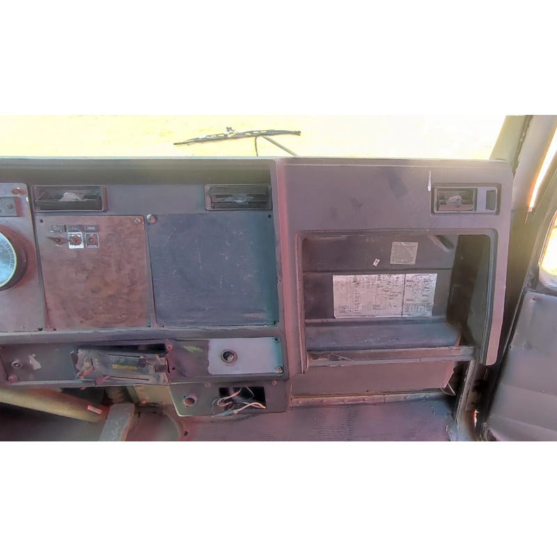 Cabina Kenworth T300 Año 2003 Por Partes