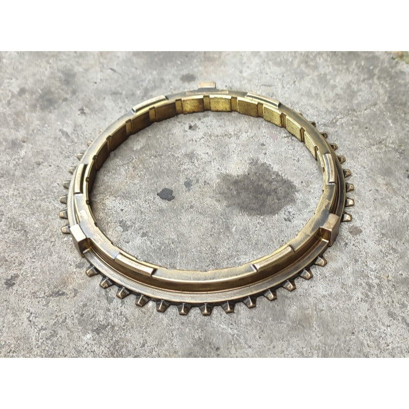 Sincronizador Reversa Transmision Isuzu Elf 400 450 500 6 V