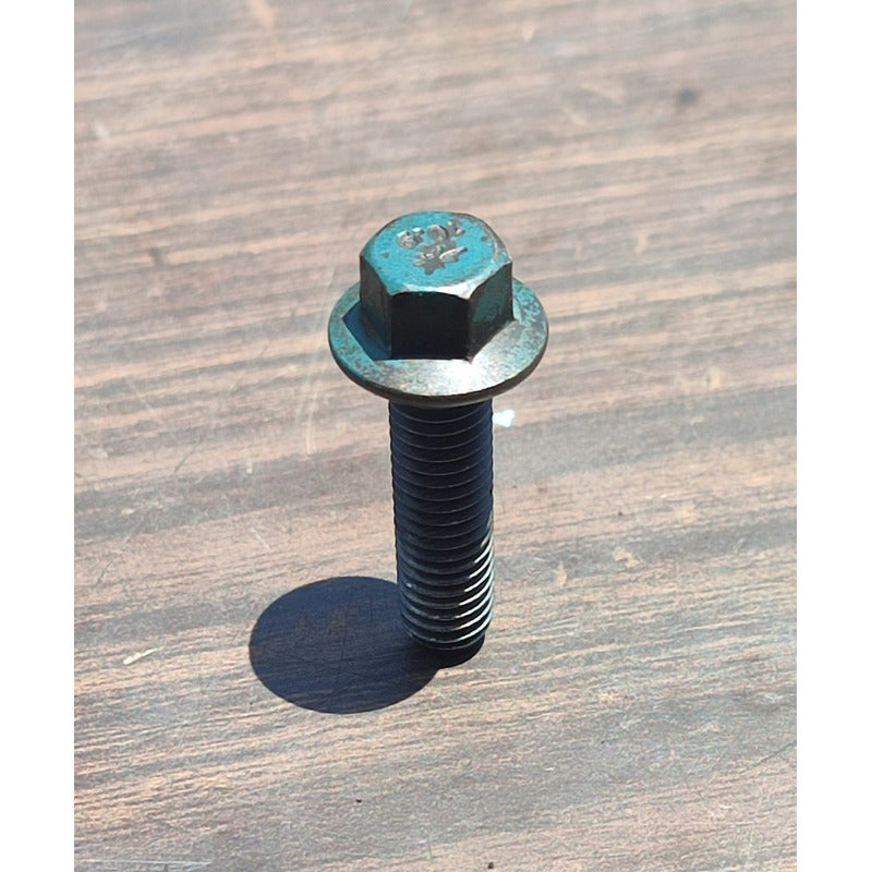 Tornillo Enfriador Aceite Navistar Maxxforce 7.6l