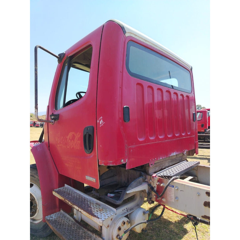 Cabina Freightliner M2 2009
