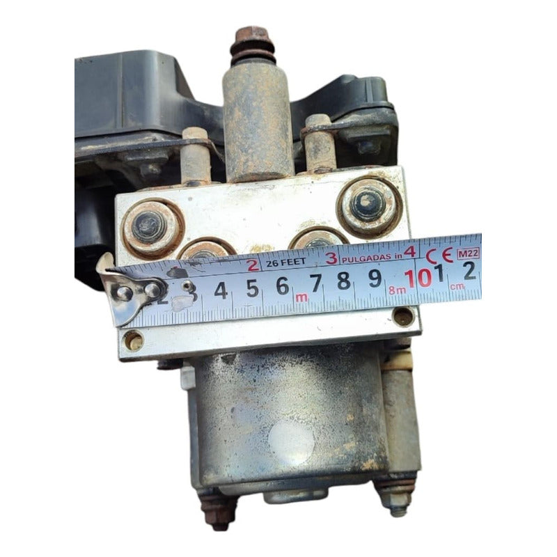 Base Soporte Modulo Frenos Abs Isuzu Elf 500 Detalle