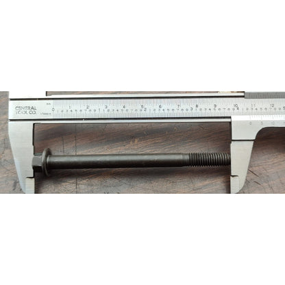 Perno Tornillo Bomba Diesel Navistar Maxxforce 7.6l Internat