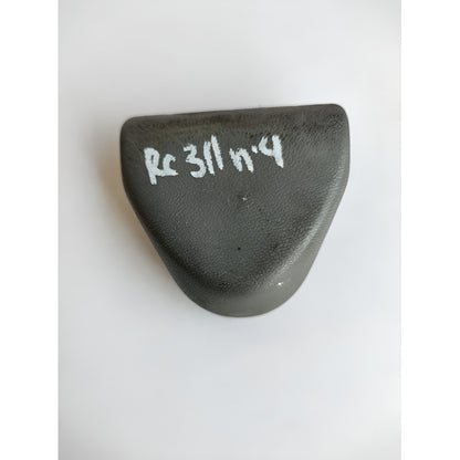 Plástico Cubierta Cinturón De Seguridad Cabina Isuzu Elf Gris