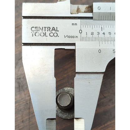 Tornillo Chumacera Monoblock Navistar Maxxforce 7.6l