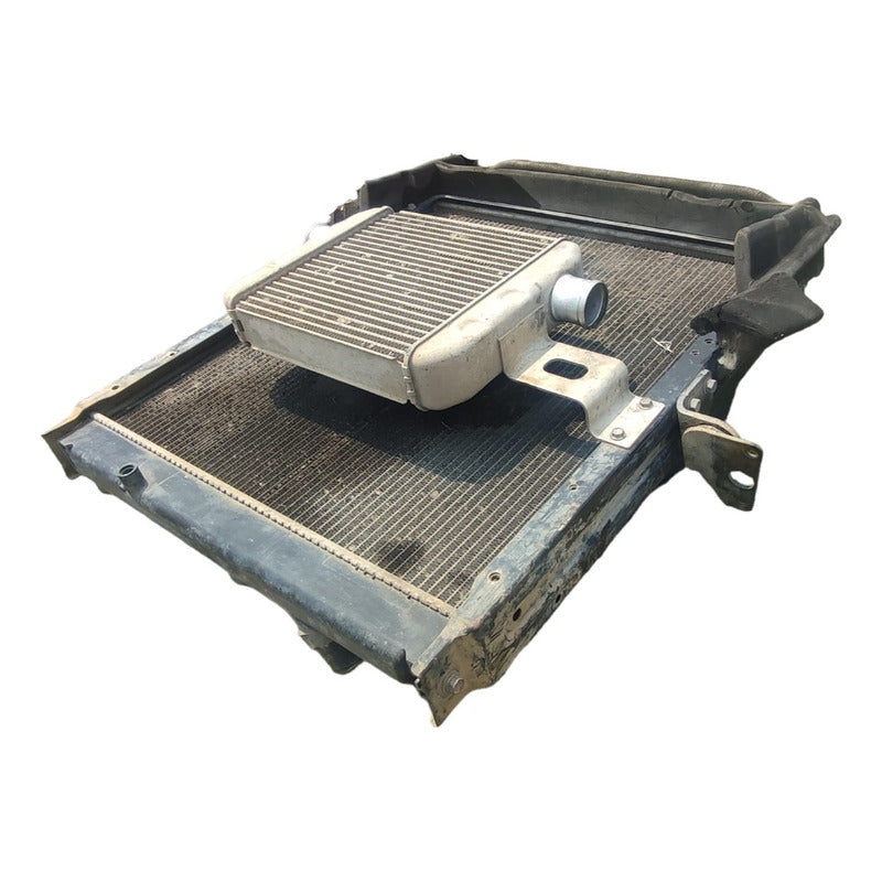 Radiador Postenfriador Intercooler Hino 300 816 716 616
