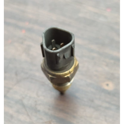 Sensor Toma Agua Hino 300 816 716