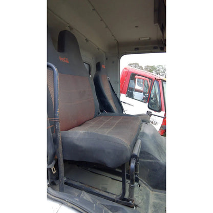 Cabina Freightliner Sterling Fl 360 1828 Año 2020