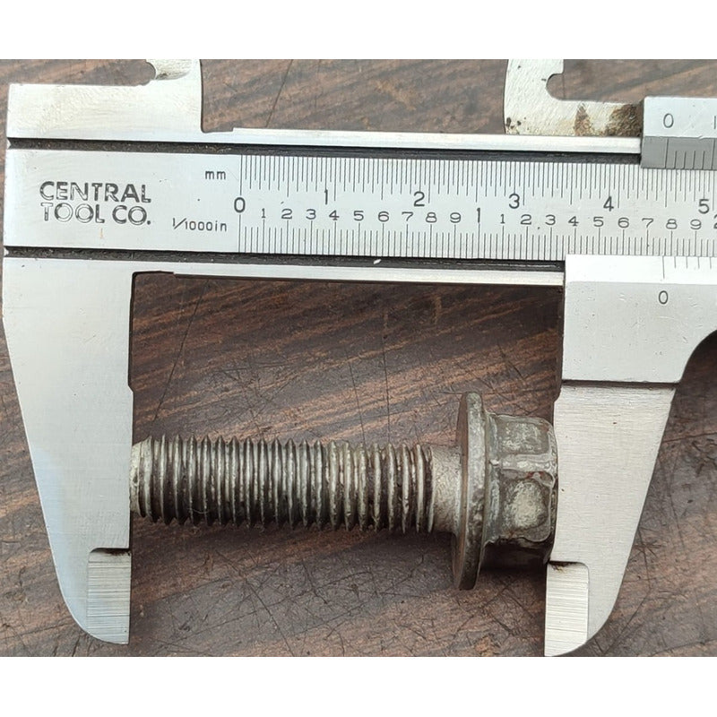 Tornillo Coraza Concha Motor Navistar Maxxforce 7.6l Inter