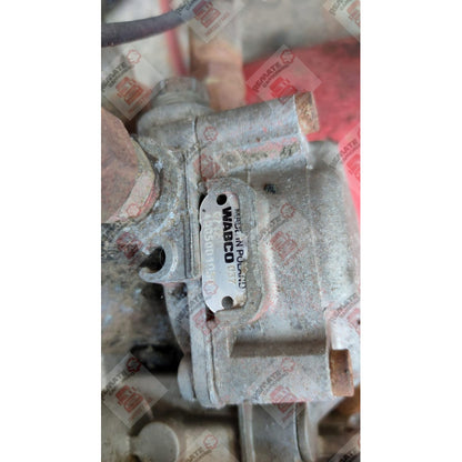 Válvula Abs Frenos Wabco Con Tanque Y Mangueras