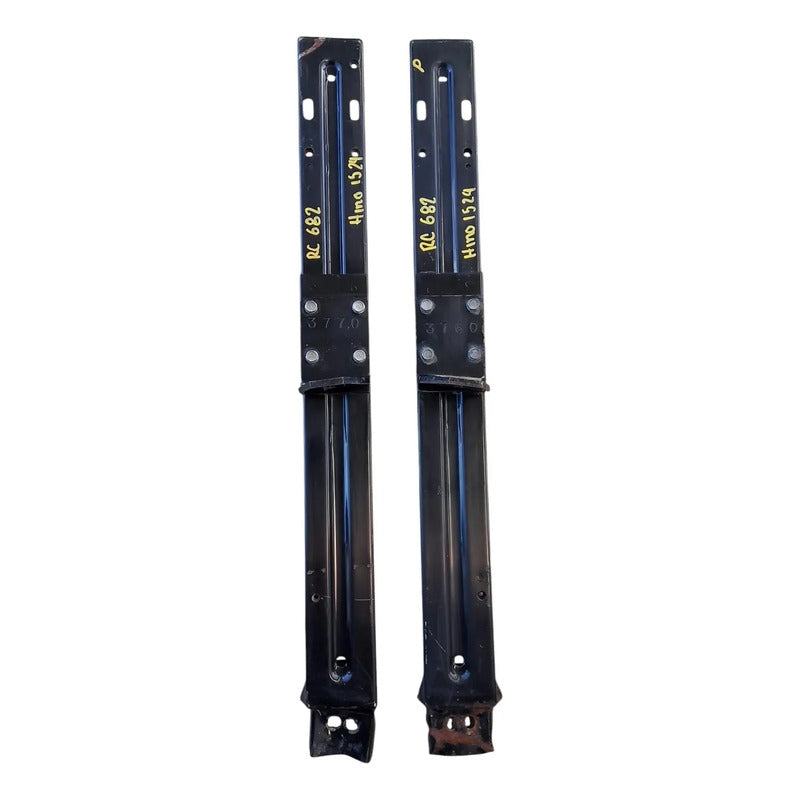 Soporte Base Radiador Hino 500 1524 2021 Par Negro