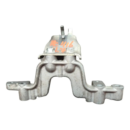 Base Soporte Riel Comun Inyectores Motor Isuzu 4hk1 Elf