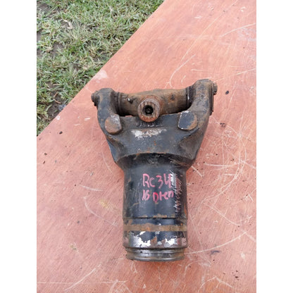 Yugo Cople Flecha Cardan Deslizable 8 X 12 Camión 16 Dientes