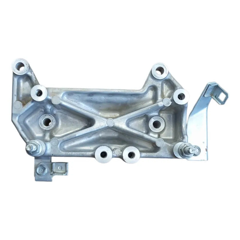 Base Soporte Riel Inyectores Motor 4hk1-okl650 Isuzu 500 22