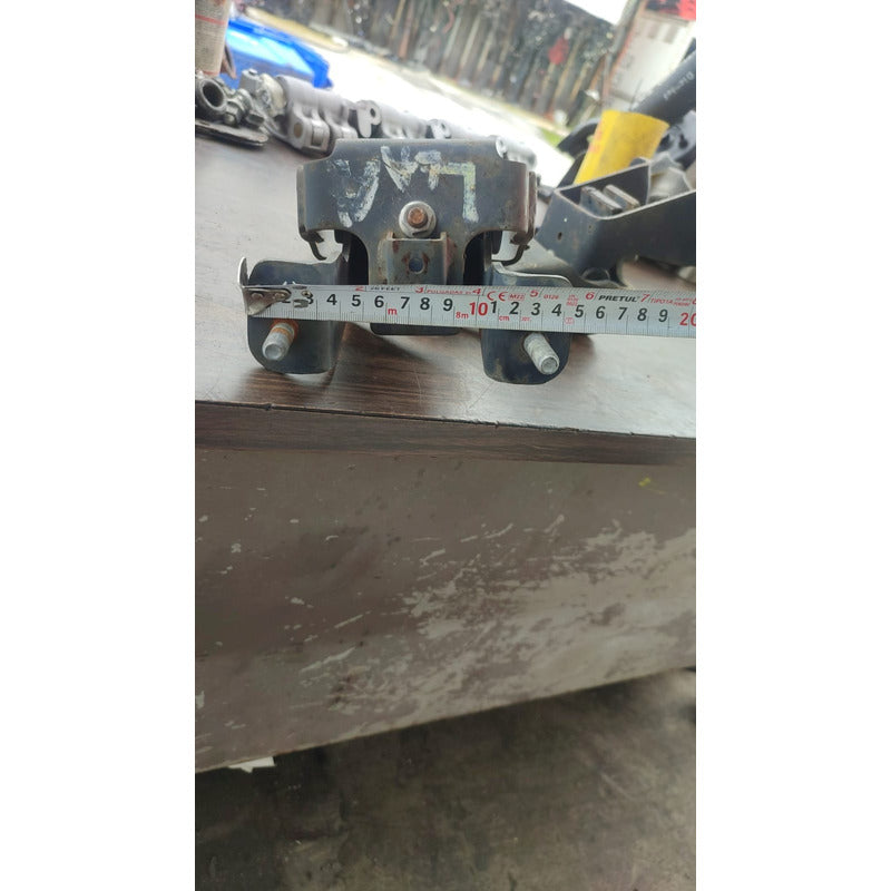Soporte Base Tacón Hule Transmision Caja Velocidades Isuzu
