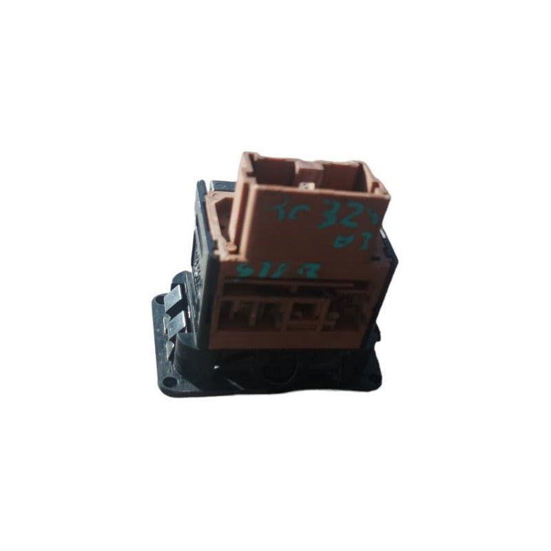 Botón Switch Luces Tablero Sterling 360 Freight Interruptor
