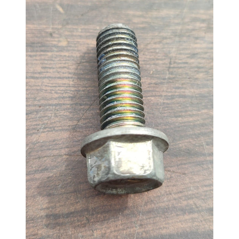Tornillo Toma Agua Motor Hino 300 816 716 2 Pz