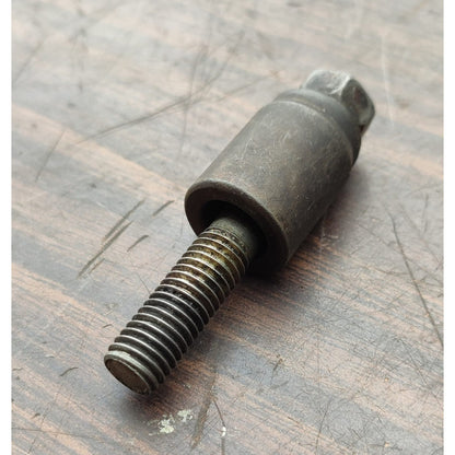 Tornillo Aumento Múltiple Escape Motor Isuzu 4hk1 Elf 450