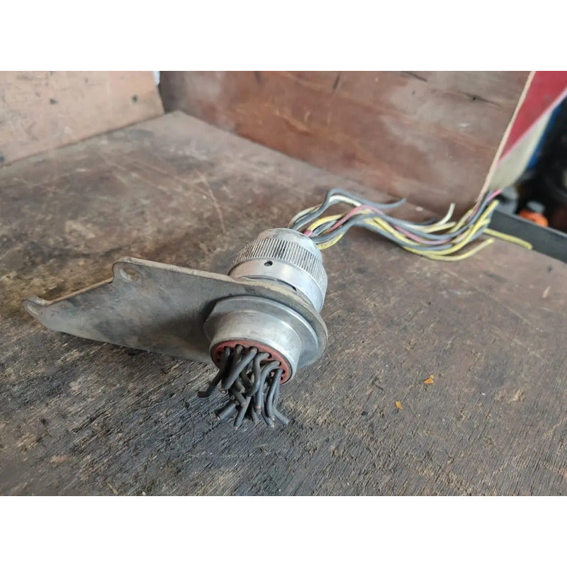 Conector De Cabina Motor Cummins Isb