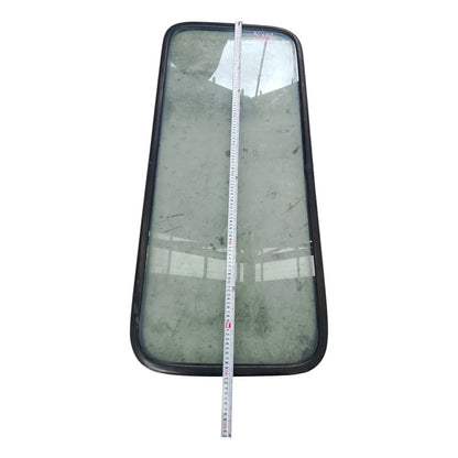 Medallón Cristal Trasero Goma Hule Cabina Hino 500 1524