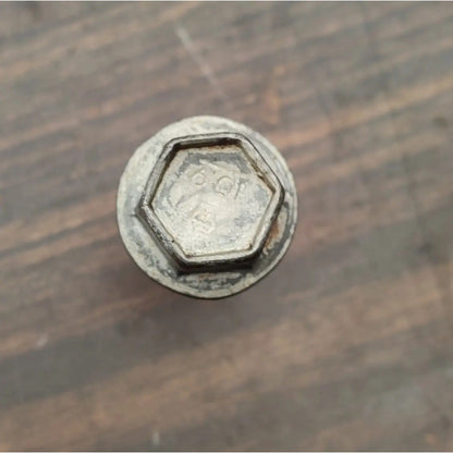 Tornillo Coraza Concha Motor Navistar Maxxforce 7.6l Inter
