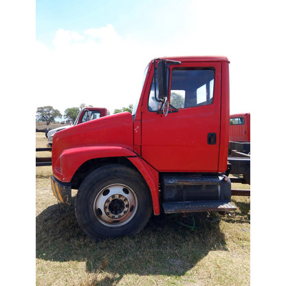 Cofre Cabina Freightliner Fl70 Fl 70 Año 2002