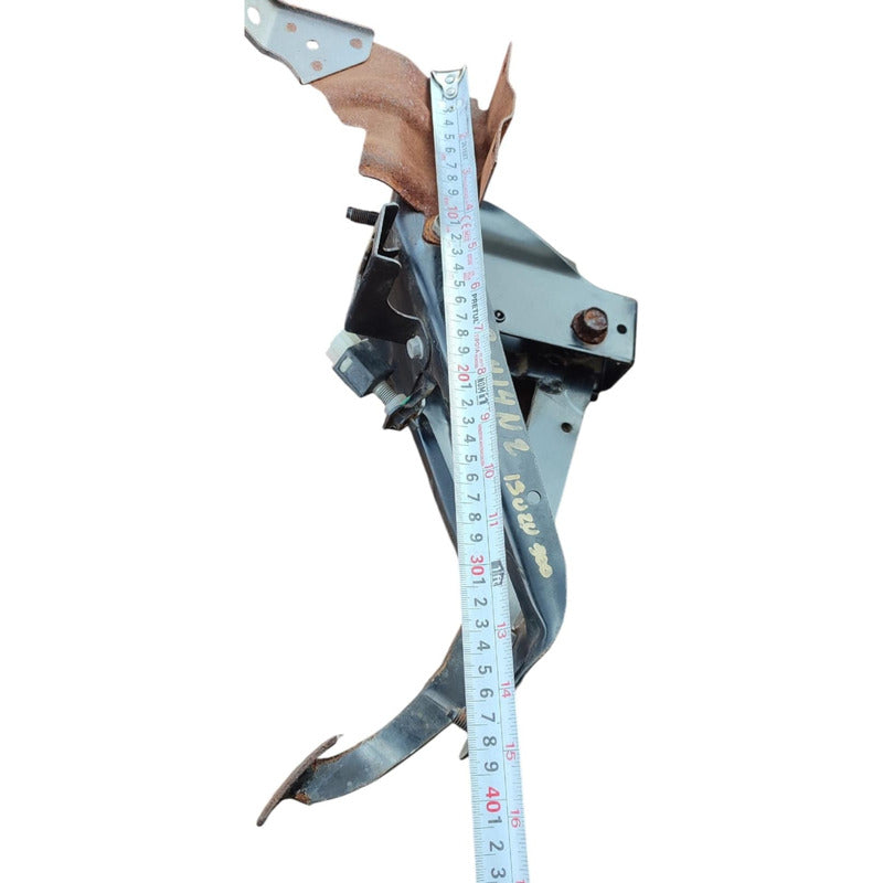 Pedal Clutch Isuzu Elf 500 Con Base Soporte