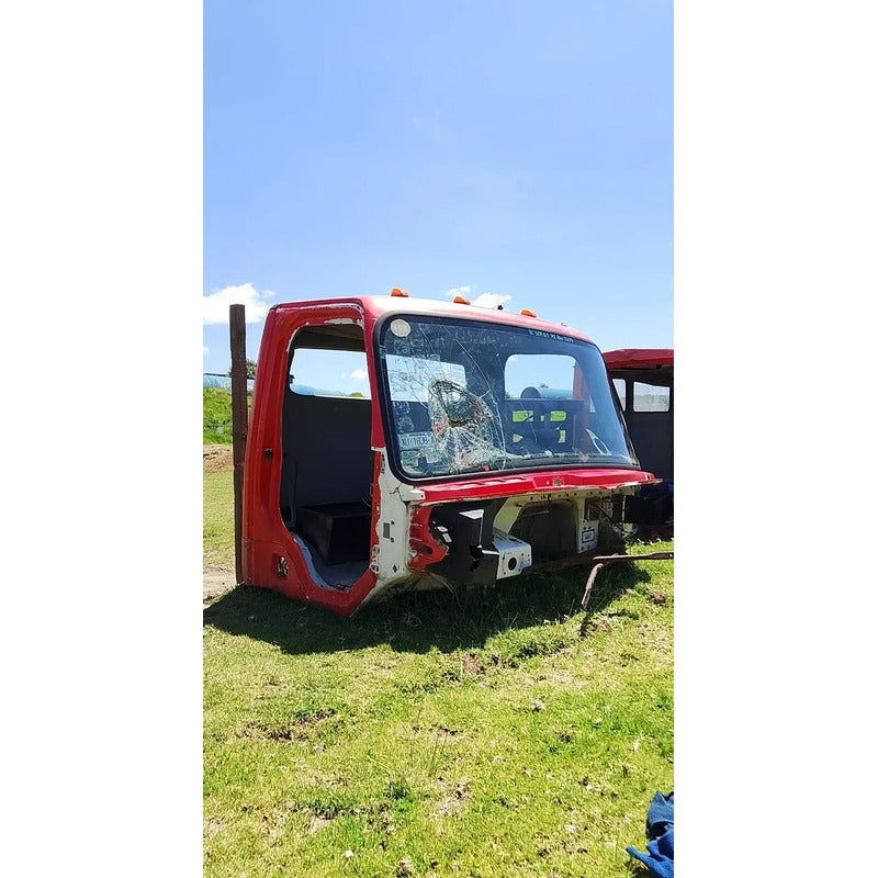 Cabina Freightliner M2 2009 Bote