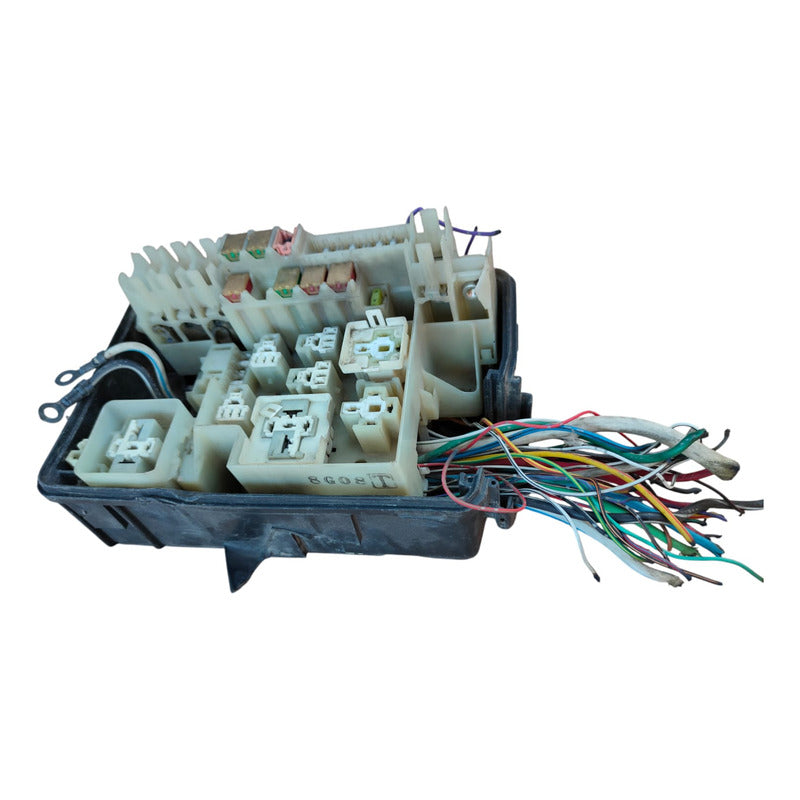 Tablero De Fusibles Hino 300 716 816