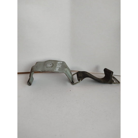 Sujetador Base Soporte Accesorio Cabina Isuzu Elf