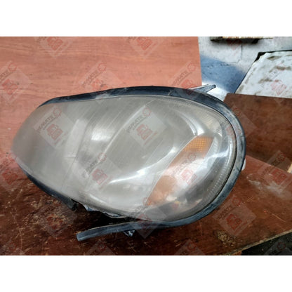 Faro Unidad Freightliner Columbia M2