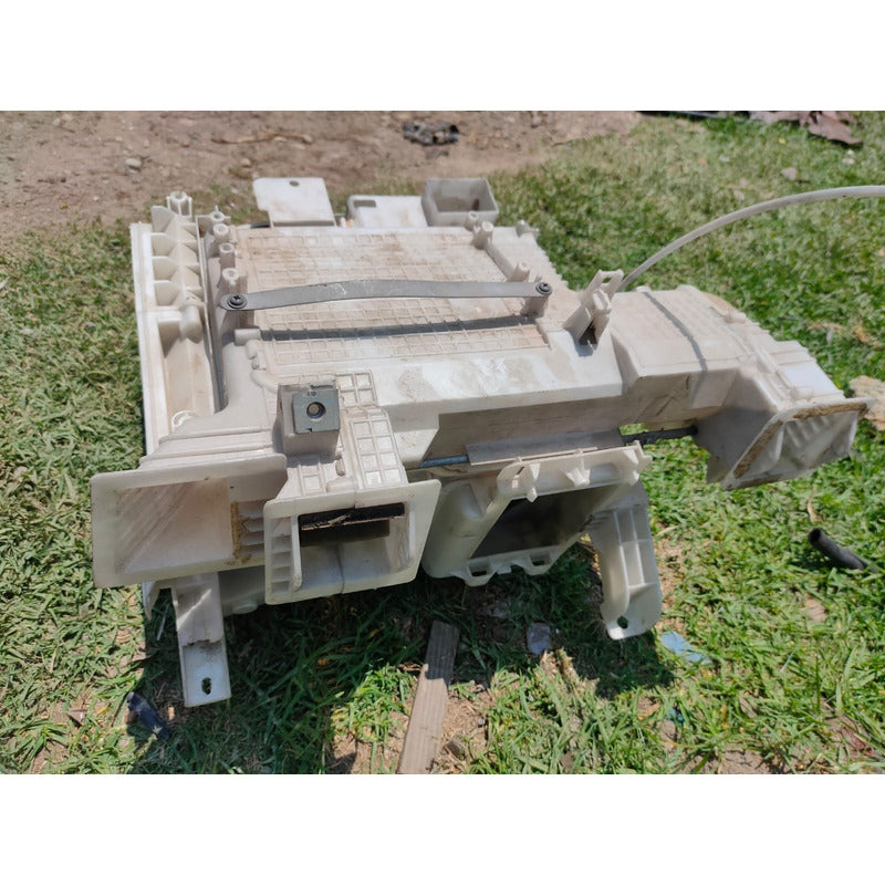 Ducto Tubo Control Cambio Calefacción Ac Tablero Cabina Hino