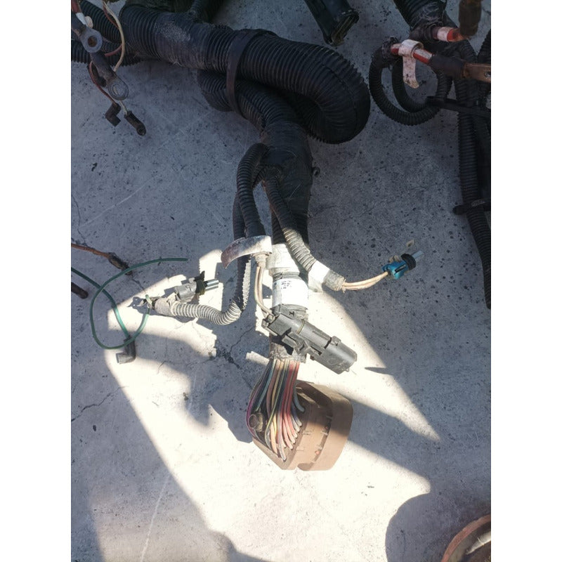Arnes Conector Cabina Kenworth T300 Motor Cummin Isb