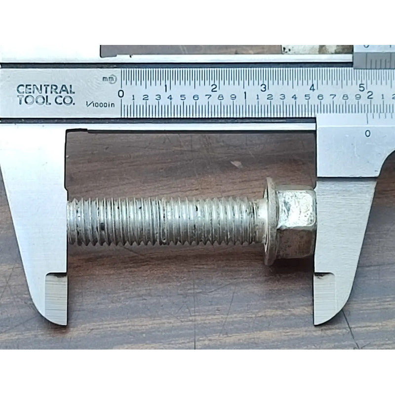 11 Tornillos Housing Transmisión Isuzu Elf 400 450 500