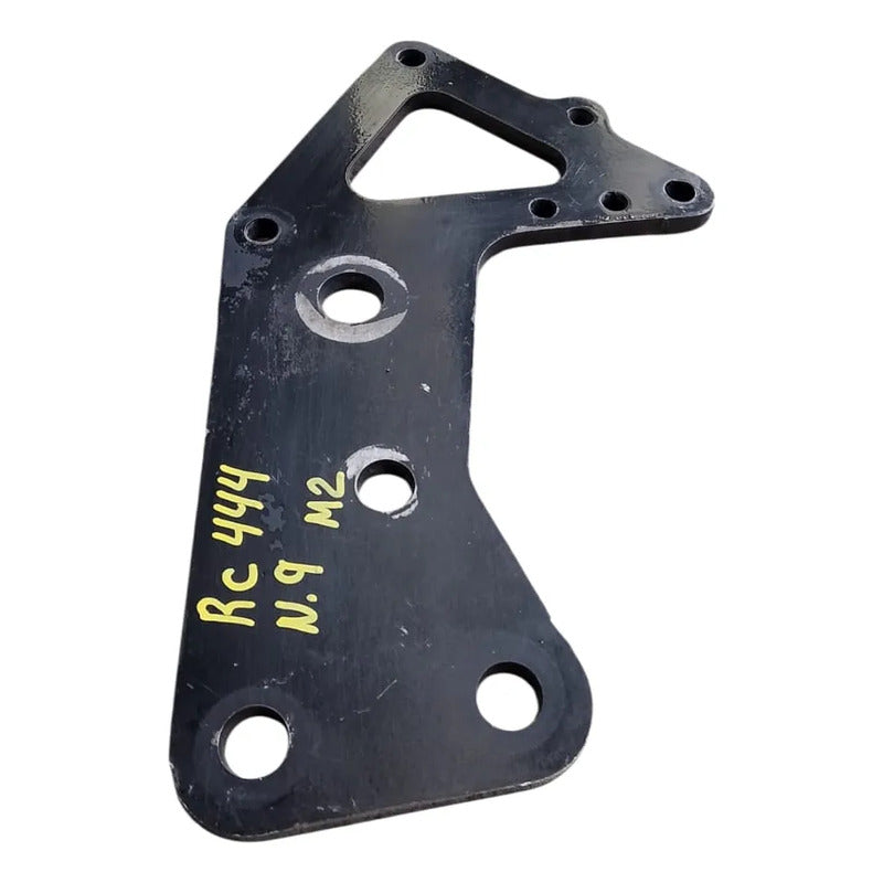 Base Soporte Placa Caja De Direccion Freightliner M2