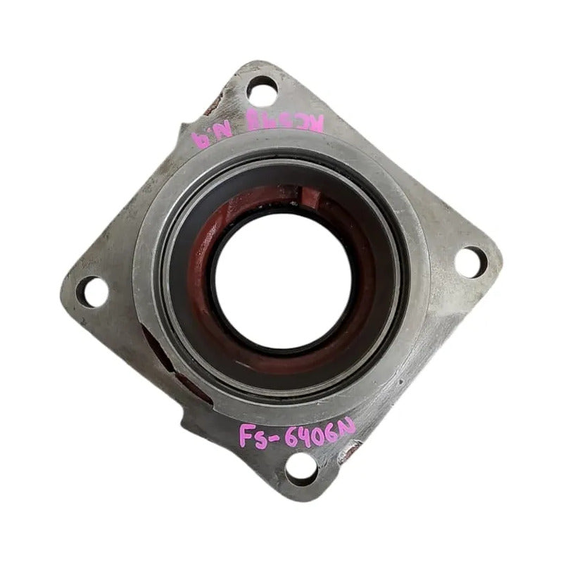 Tapa Porta Reten Balero Transmisión Eaton Fs-6406n 6 Vel Gris