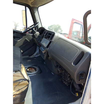 Cabina Freightliner M2 2005
