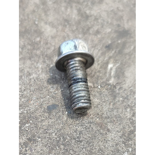 4 Tornillos Enfriador Aceite Motor Isuzu 4hk1 Elf 450 500