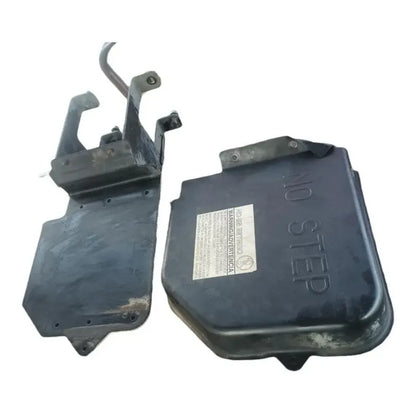 Base Soporte Caja Modulo Computadora Isuzu Elf 400 450