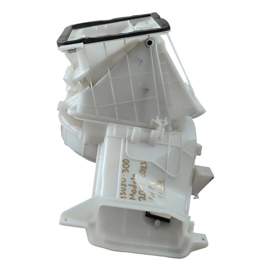 Tubo Ducto Blower Calefacción Cabina Isuzu Elf 300 18-23