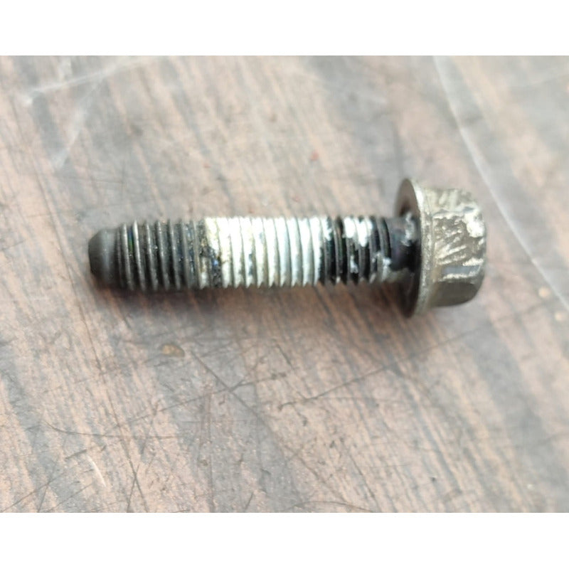 Tornillo Enfriador Aceite Motor Isuzu 4jj1 Elf 300 200