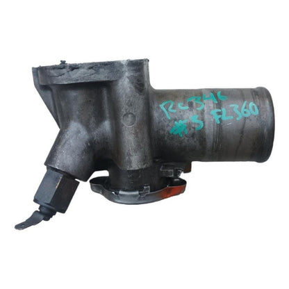 Codo Toma Sensor Agua Freightliner Sterling Fl360 Mitsubishi