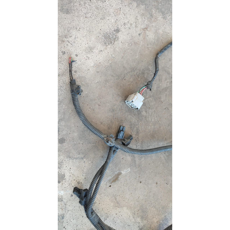 Arnes Caja Tablero Fusibles Hino 500 1018