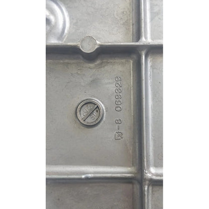 Tapa Punterias Motor Isuzu Isuzu 4hk1-okl650 Año 2022 Plateado