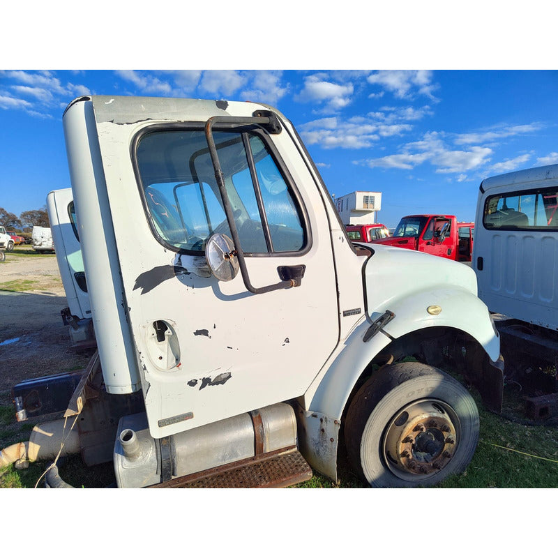 Cabina Cofre Freightliner M2 Año 2007