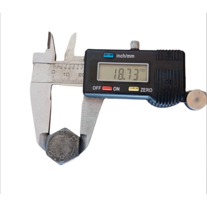 Tornillo 3f 8.8 37mm Motor Kubota V2203 Bobcat 753