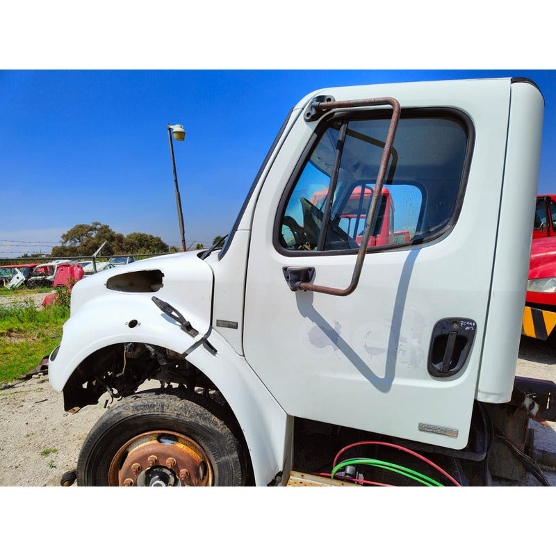 Freightliner M2 2007 Cabina Cofre