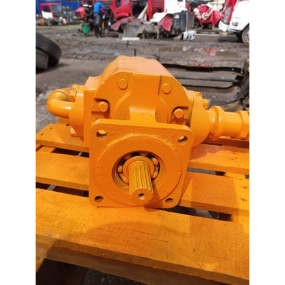 Bomba Hidráulica  P75 Parker Commercial Maquinaria